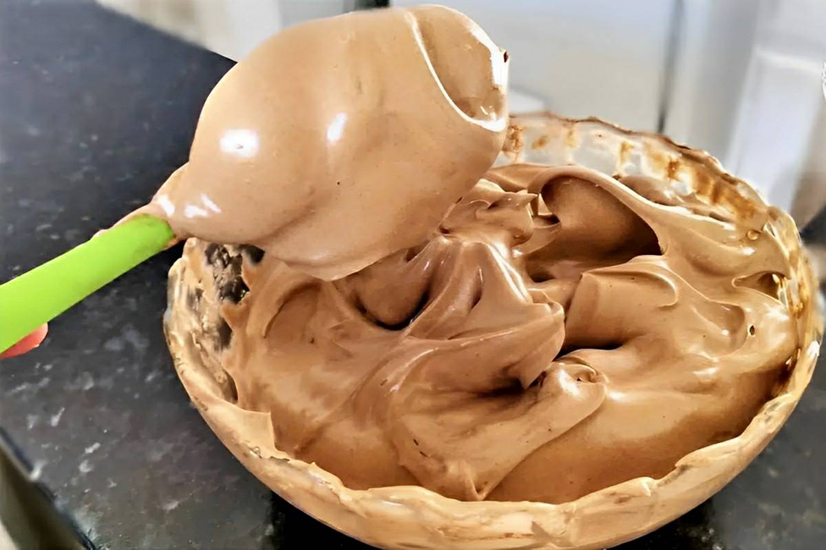 Cappuccino caseiro bem cremoso e fácil de preparar