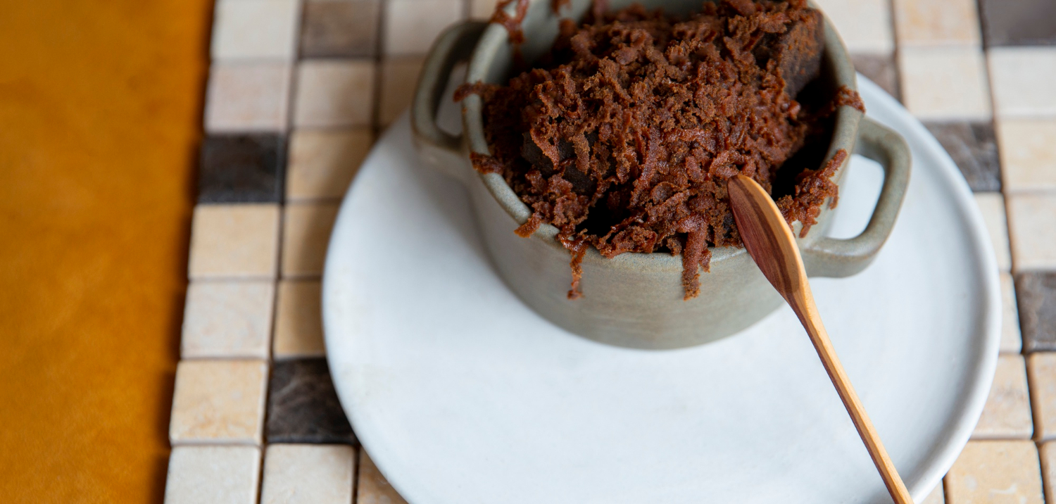 Brownie de Caneca Perfeito com Chocolate Derretido