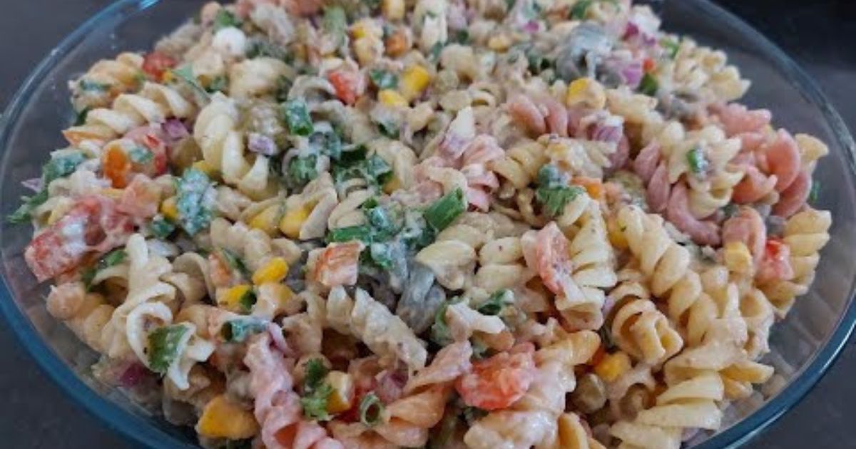 Salada de Macarrão com Sardinha