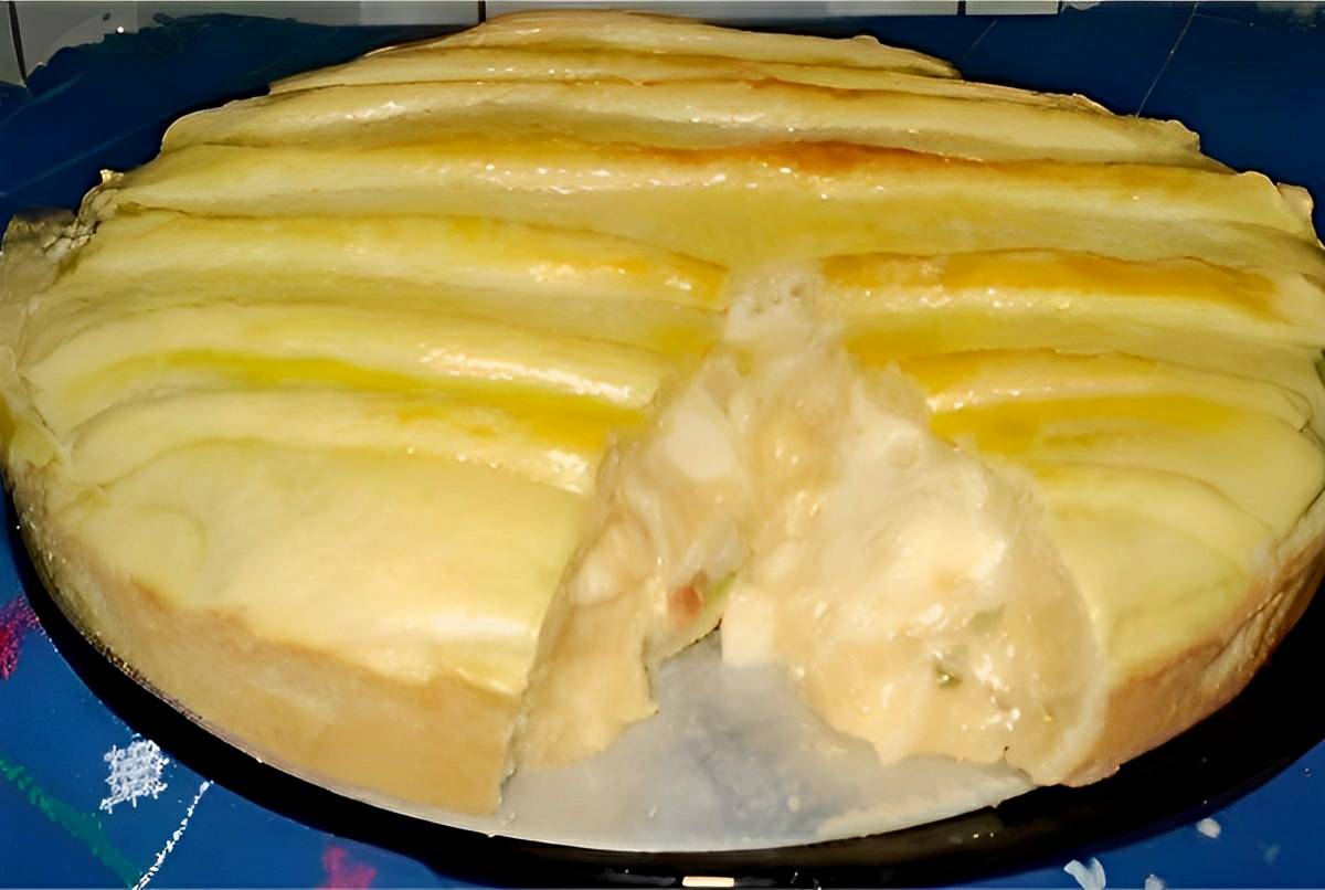 Torta de palmito com massa de creme de leite que derrete na boca o lanche perfeito para toda família