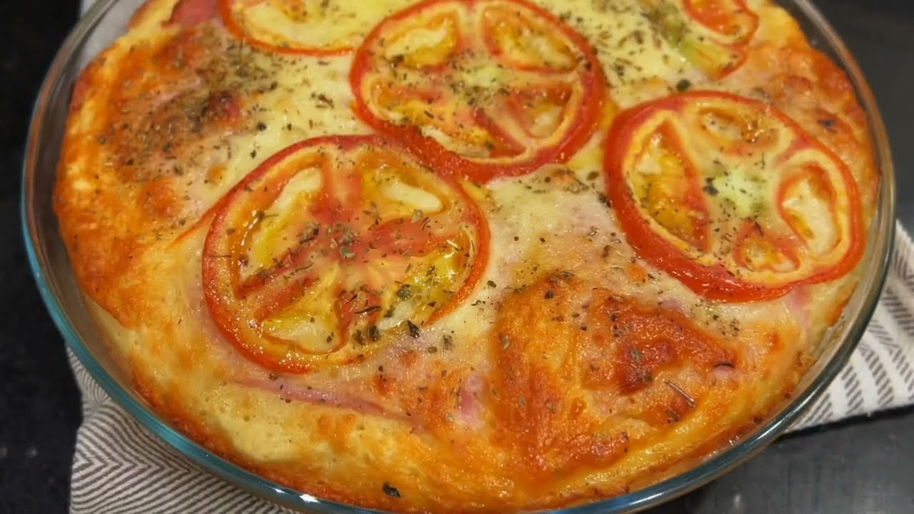 Torta de Liquidificador Fácil Presunto e Queijo é prática, gostosa e perfeita para o dia...
