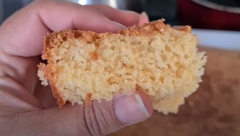 Bolo De Fubá Molhadinho