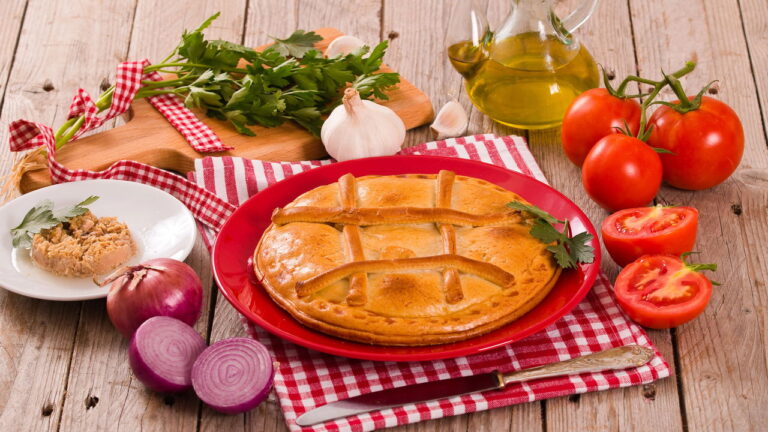 Faça Hoje Mesmo Torta de Atum de Liquidificador Fácil e Saborosa!