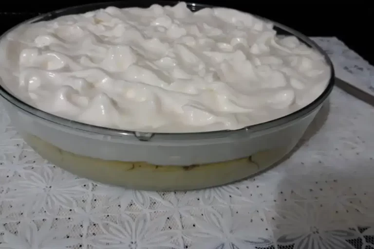 Sobremesa De Abacaxi