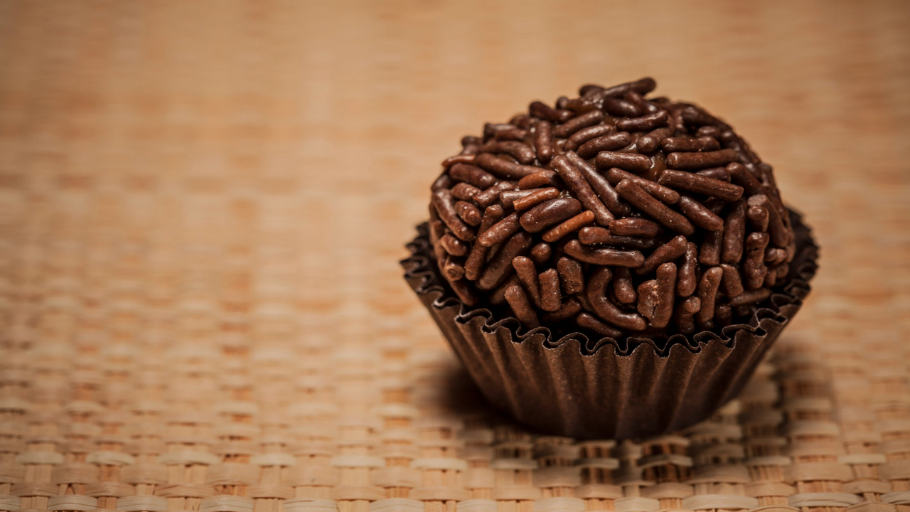 Como Fazer Brigadeiro no Ponto Certo para Enrolar