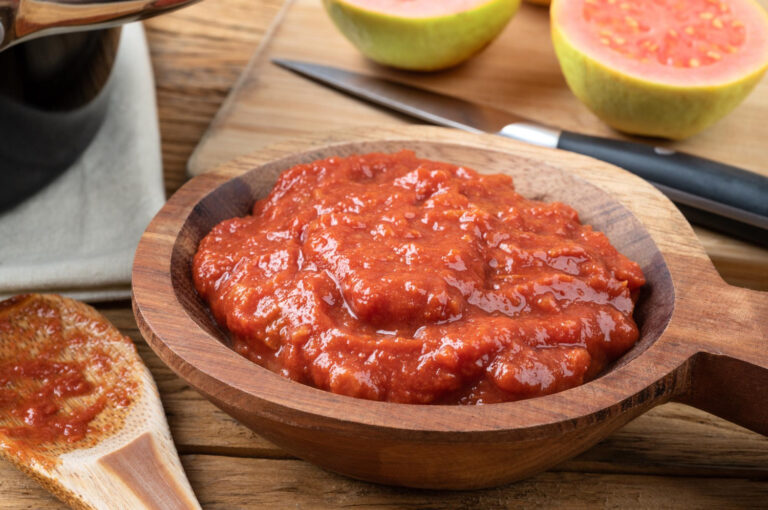 Receita de Doce de Goiaba Igual ao da Vovó