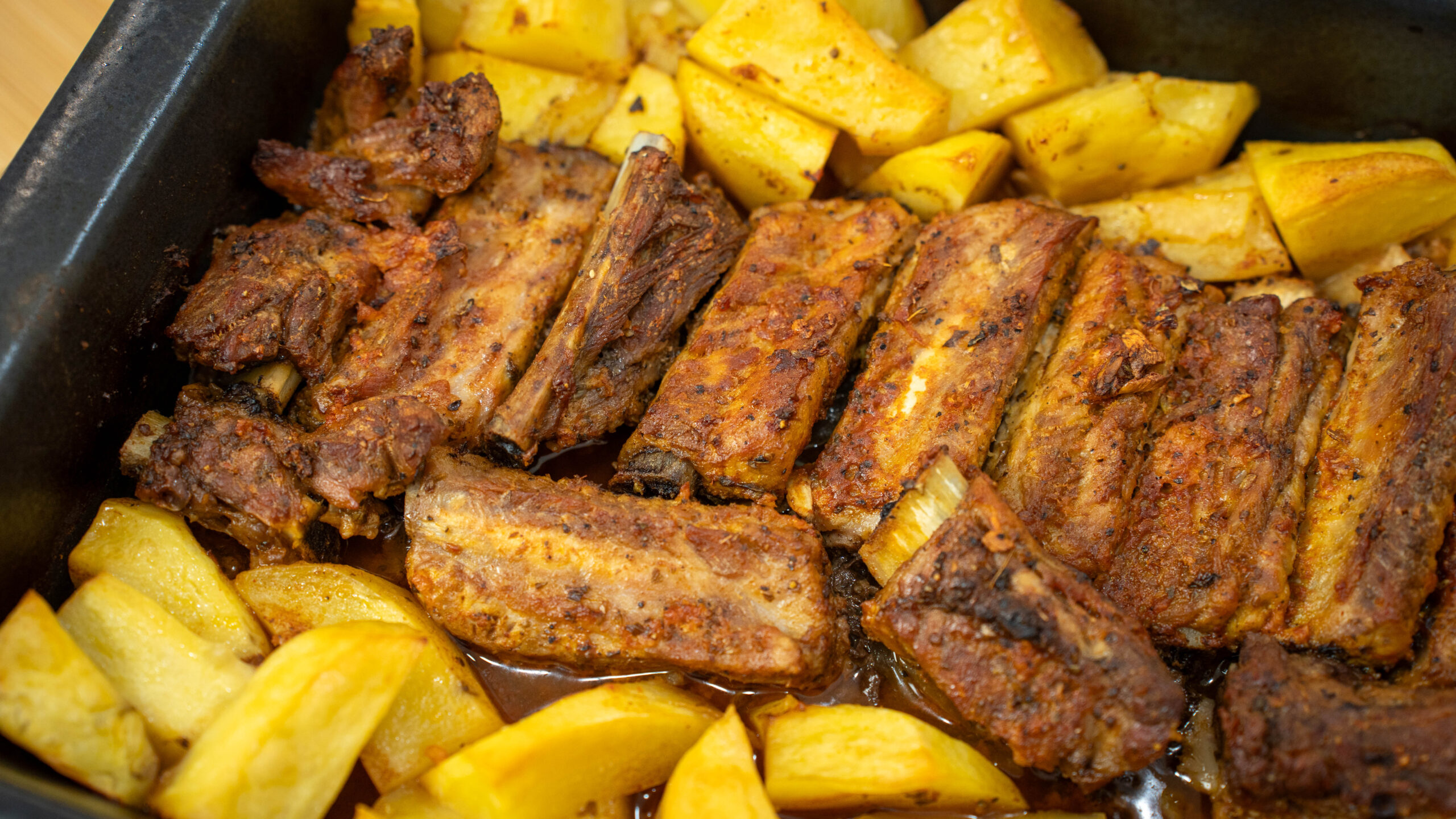 Receita de Entrecosto Assado no Forno com Batata