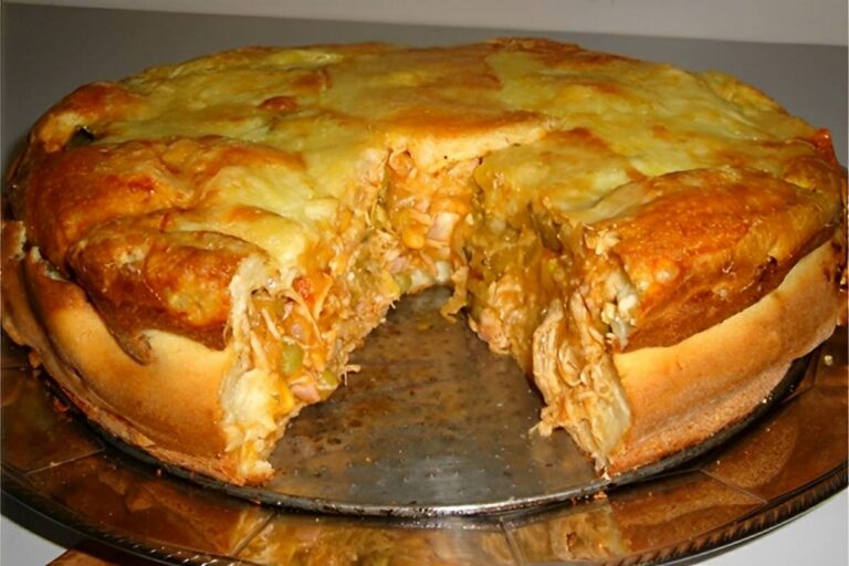 Torta De Frango Com Mussarela