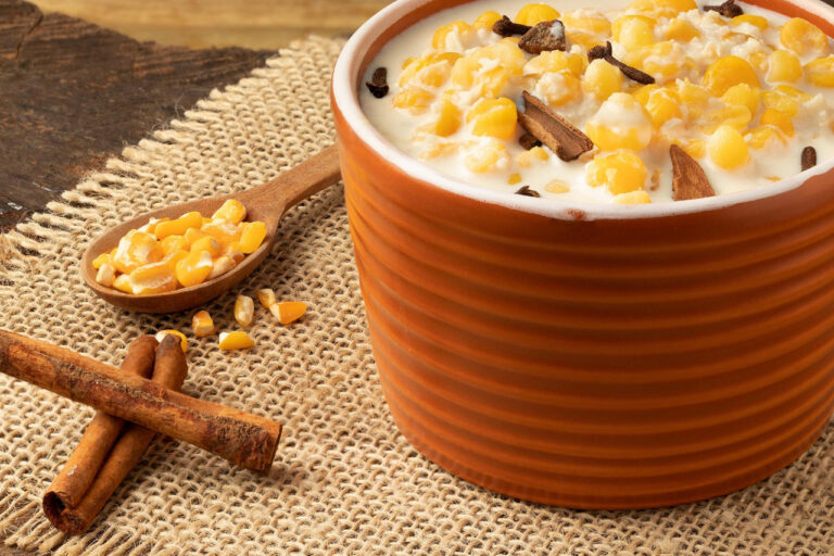 Receita de Canjica com Leite Condensado e Coco